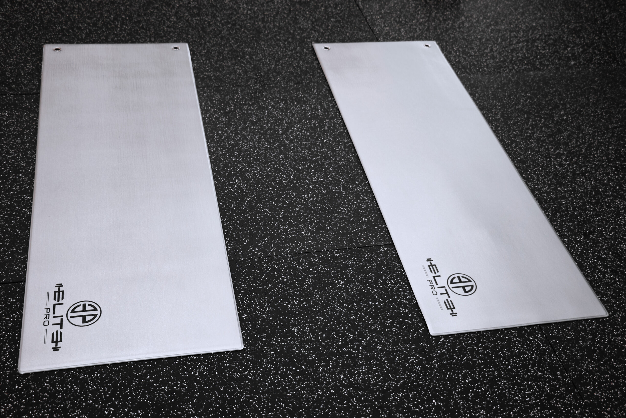EP soft PVC Exercise Mat with grommets - Image 3