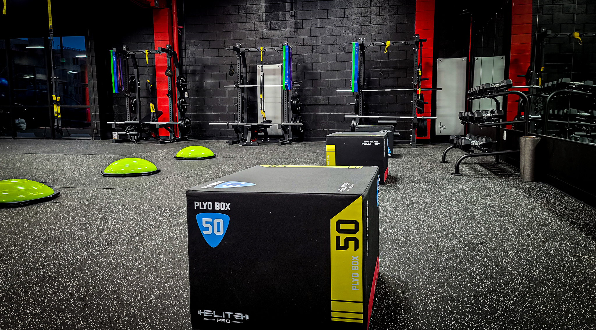 3 in 1 Soft Foam HD Plyo Box 20" 24" 30" - 65lbs - Image 5