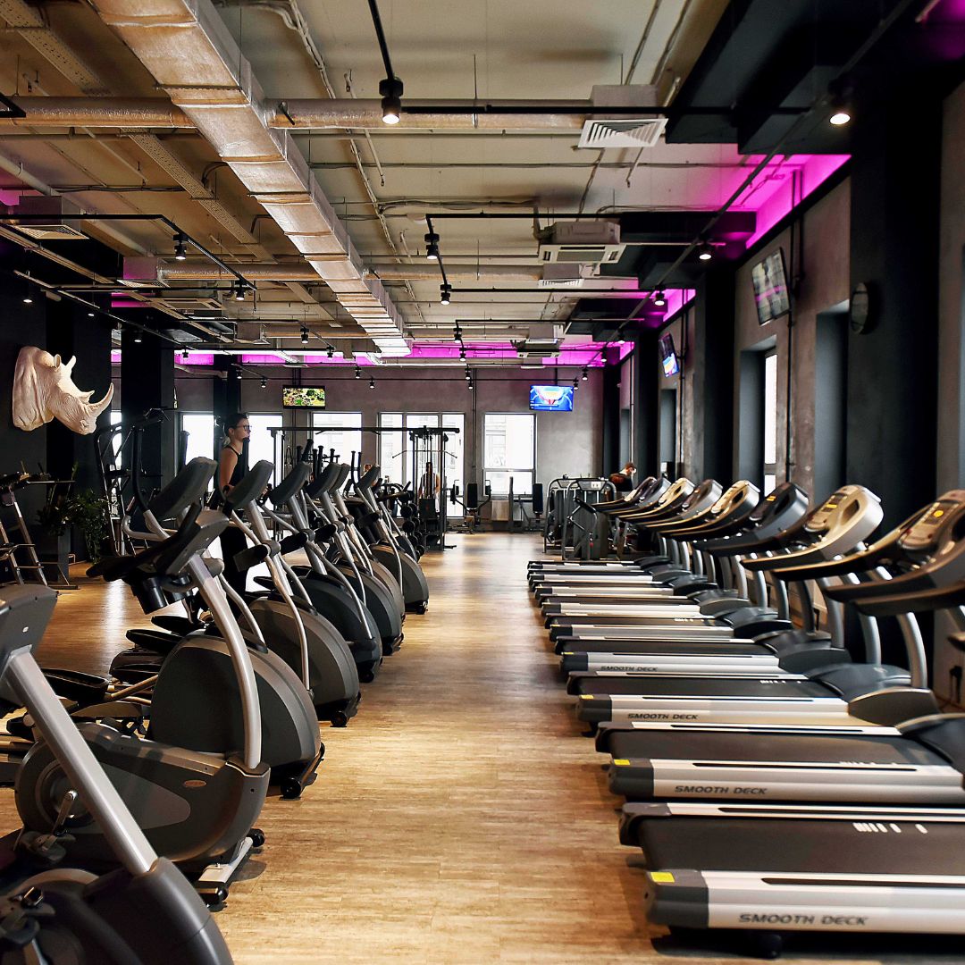 Commercial gym